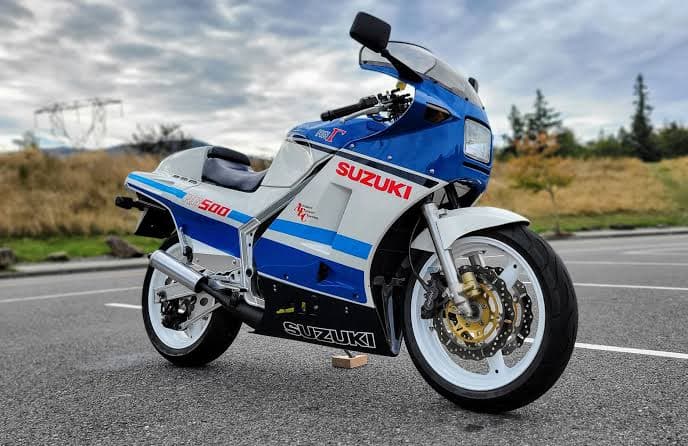 ඉතිහාසය නැවත ලියූ Kawasaki - Suzuki මහා සංග්‍රාමය